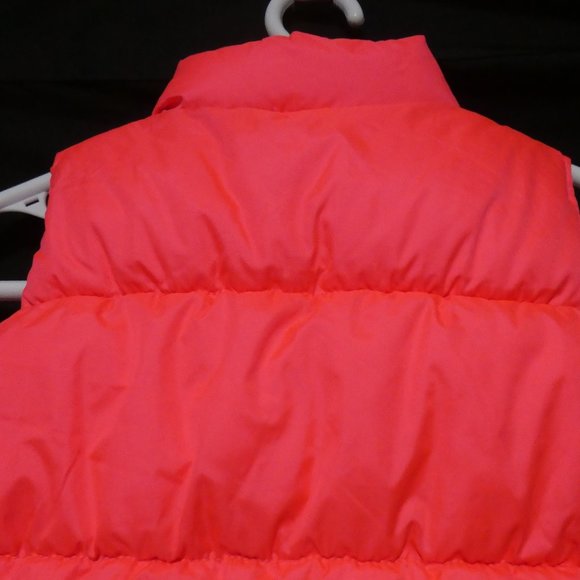 OLD NAVY | medium size 8 | Girl's Puffer Vest | 100% Polyester | NWOT - Picture 10 of 15
